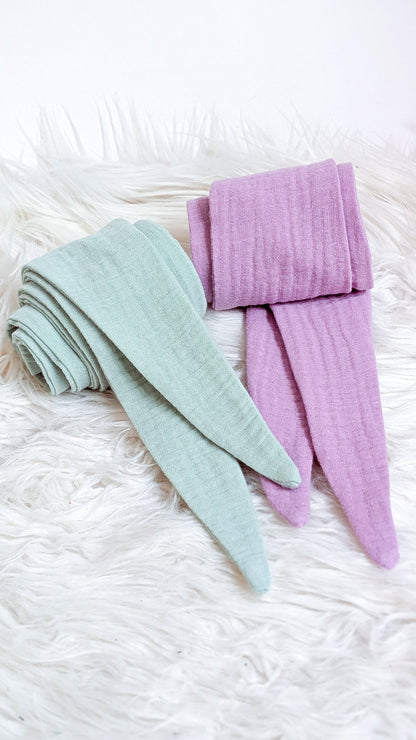 Schmaler Schal aus Musselin Pastell