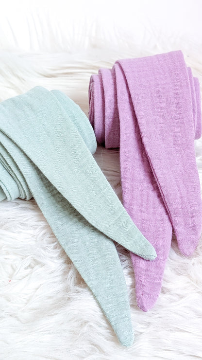 Schmaler Schal aus Musselin Pastell