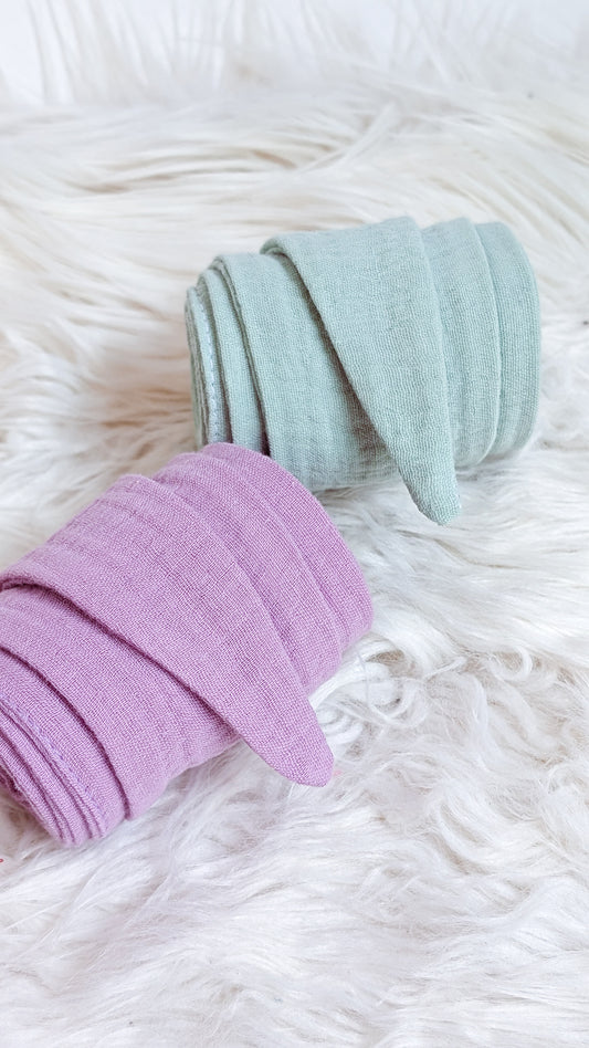 Schmaler Schal aus Musselin Pastell