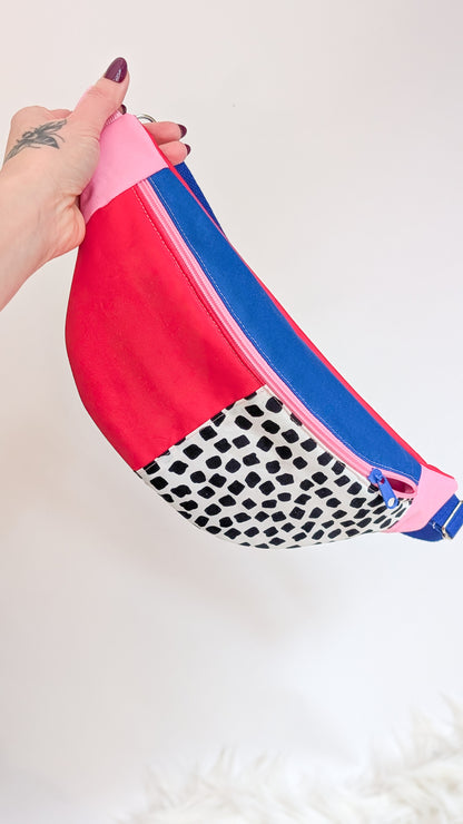 Handgemachte Bunte 80s Hipbag Bauchtasche Cross Body Bag Tupfen Blau Rot Pink