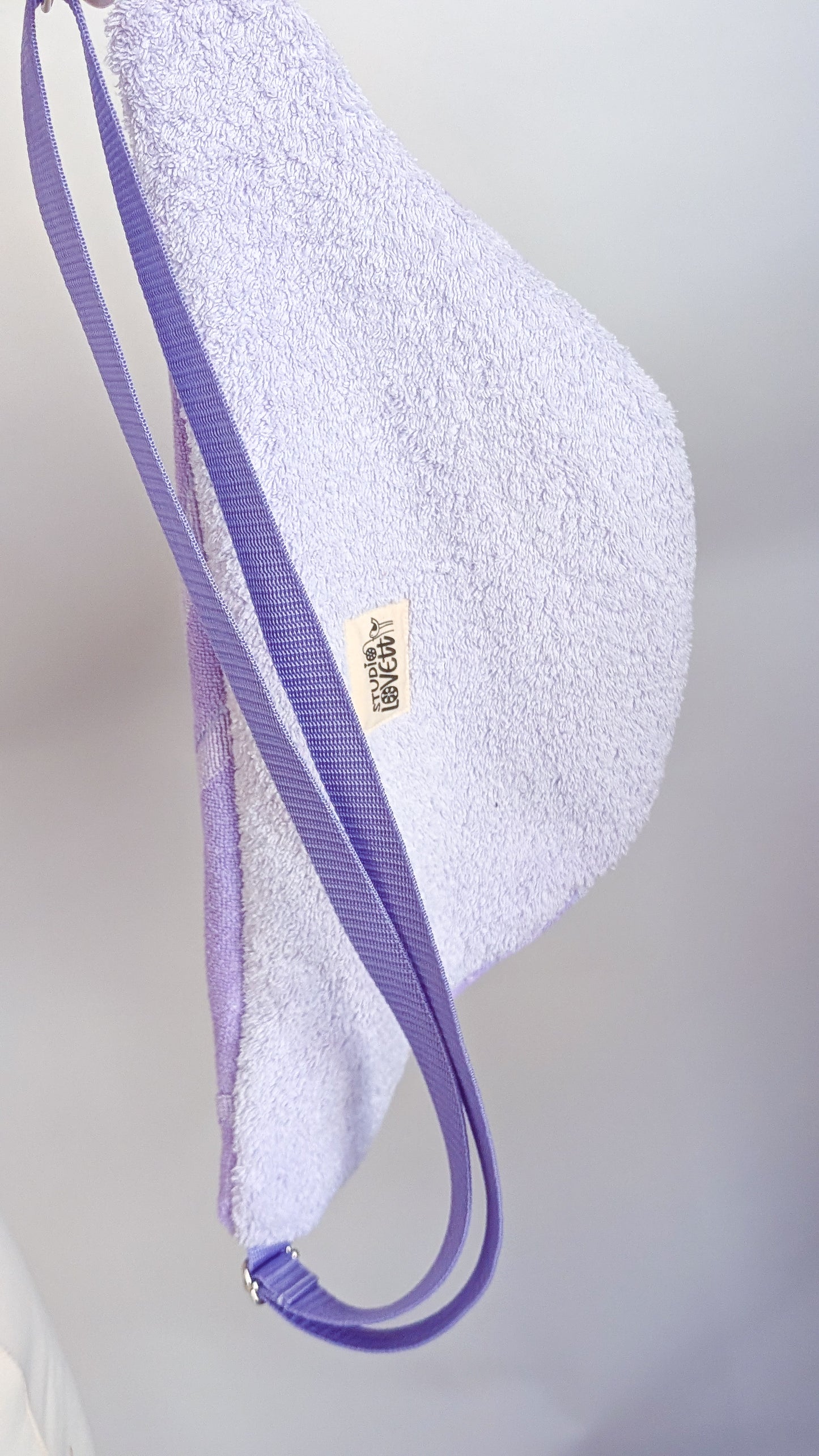 Upcycling XL Bauchtasche aus Vintage Handtuch Pastell Towel Bag Einzelstück Lila