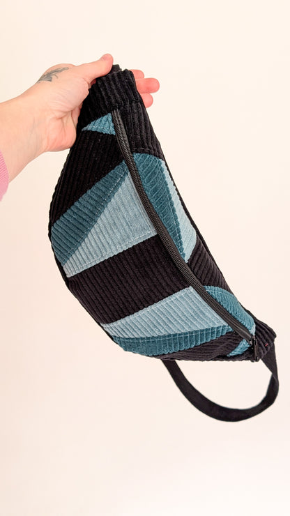 Zero Waste Cord Bauchtasche Colorblocking Schwarz/Petrol EINZELSTÜCK