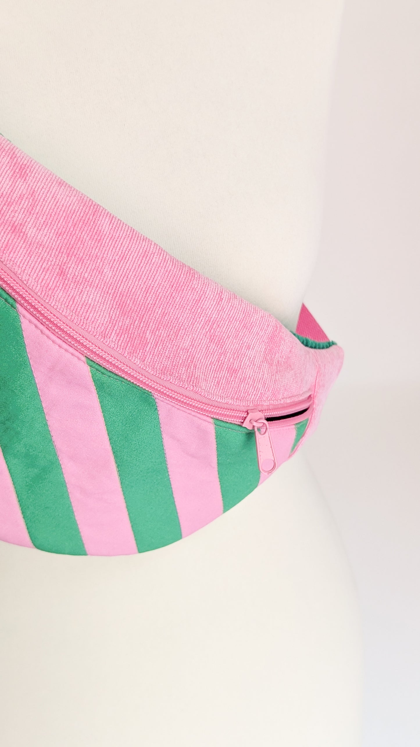 Bunte Bauchtasche Candy-Stripe Look Bag Bubblegum Streifen Grün/Pink