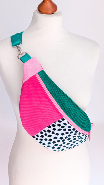 80s Cord Hipbag Bauchtasche Cross Body Bag Tupfen Dragonfruit
