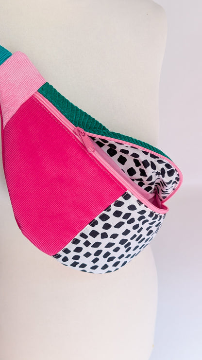 80s Cord Hipbag Bauchtasche Cross Body Bag Tupfen Dragonfruit