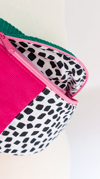 80s Cord Hipbag Bauchtasche Cross Body Bag Tupfen Dragonfruit