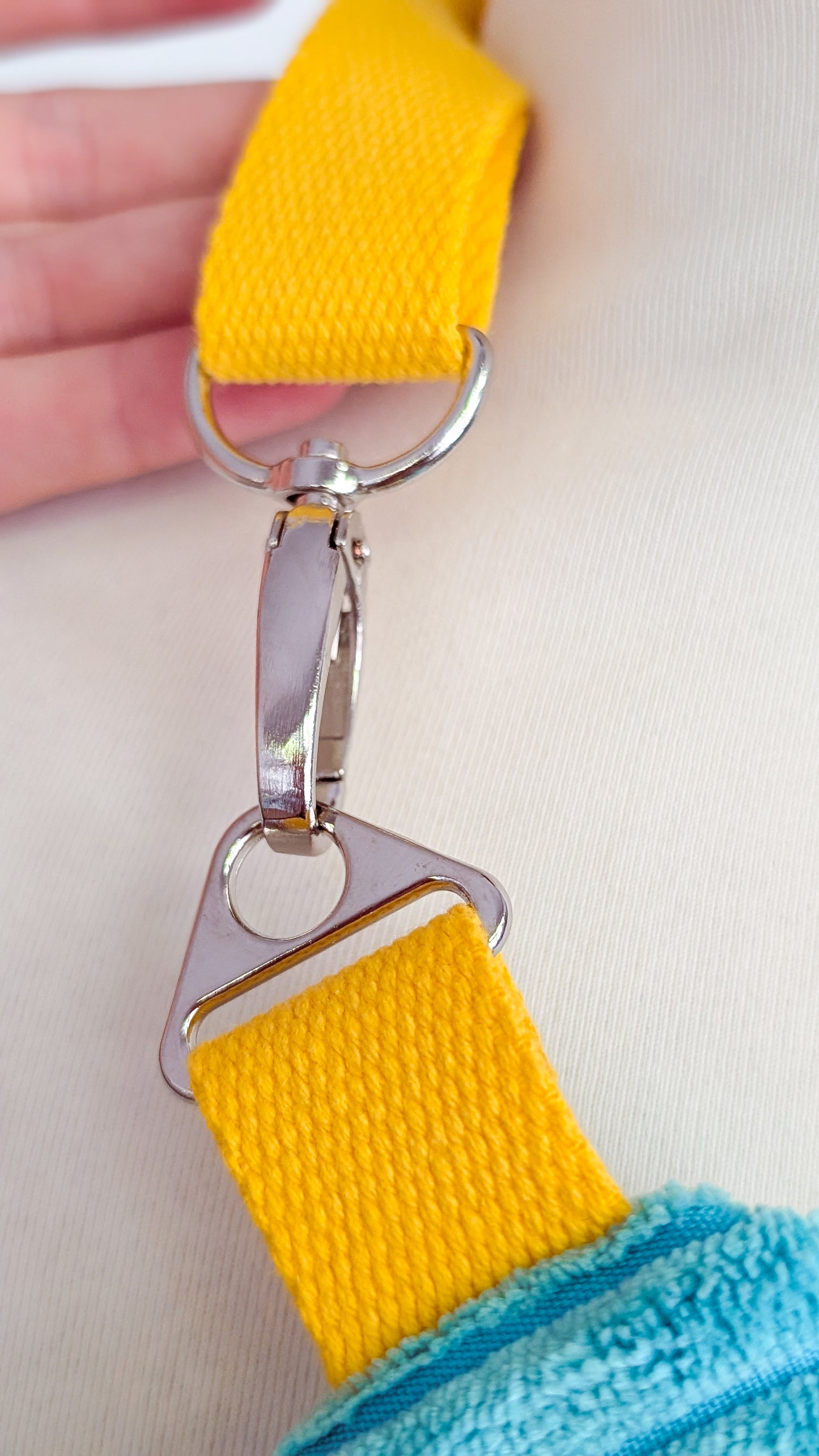 Bunte Cord Hipbag Bauchtasche Gänseblümchen Daisies TÜRKIS