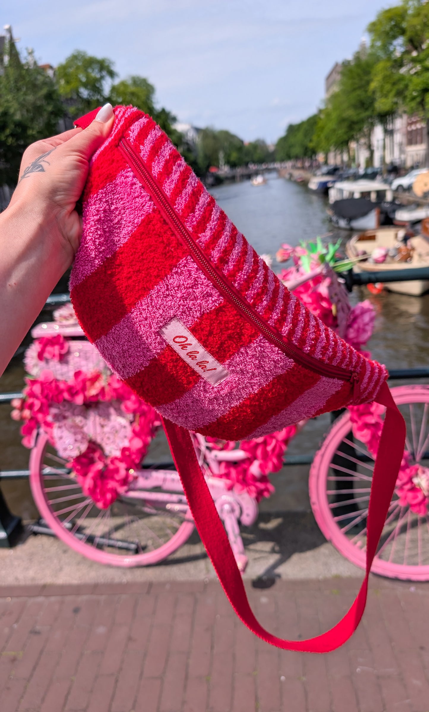 Upcycling Hipbag Bauchtasche aus Handtuch Pink/Rot Streifen Towel Bag Limitiert