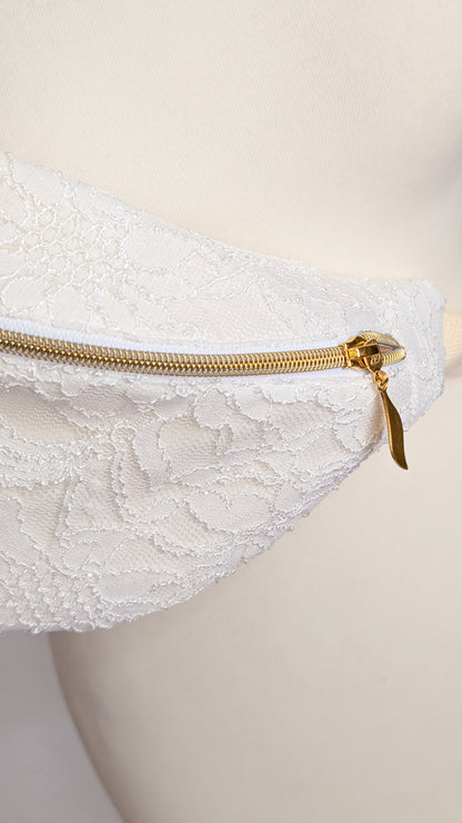 Braut Hipbag Bauchtasche Cross Body Bag Weiß Elfenbein Spitze Silber oder Gold