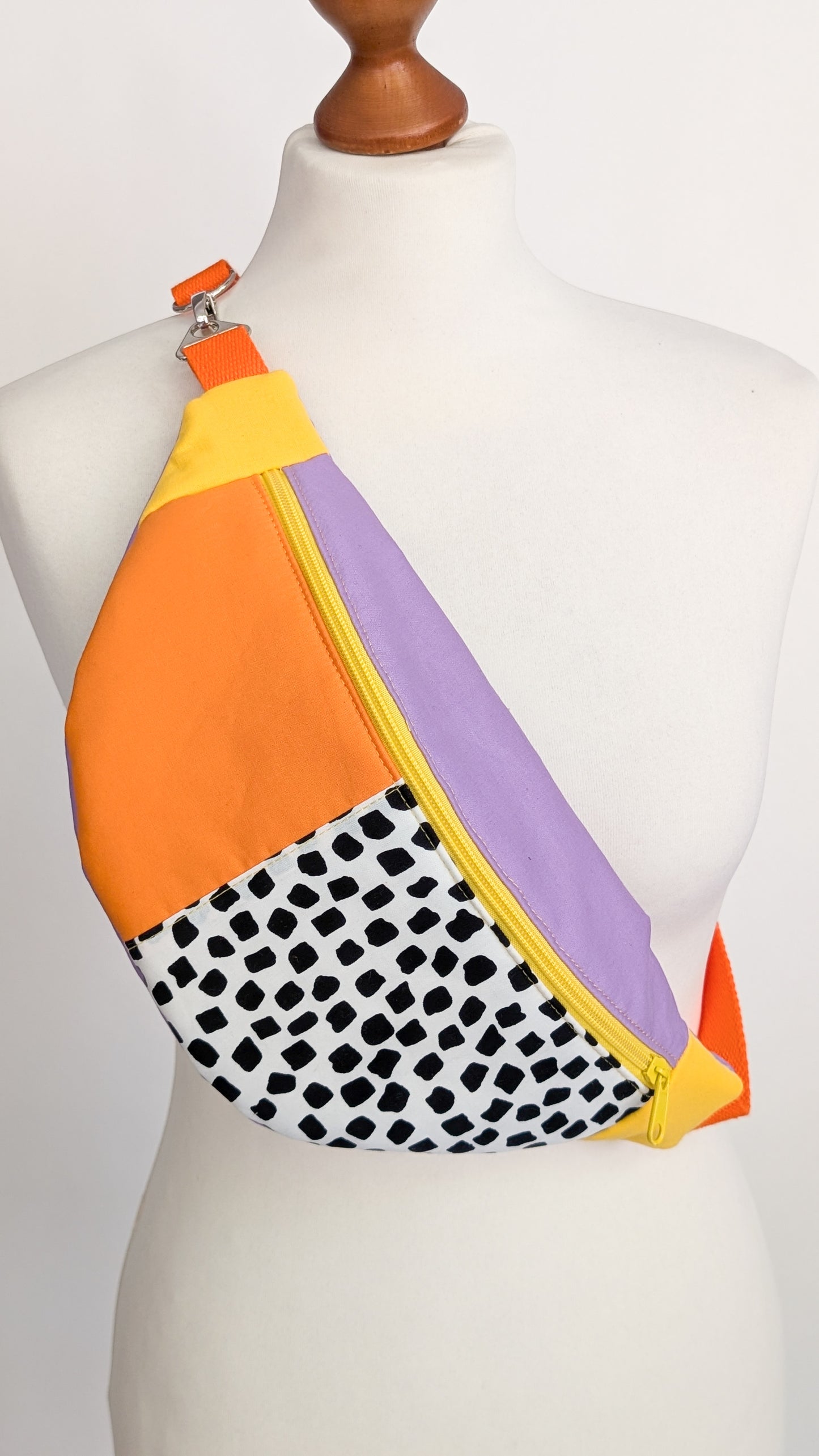 80s Hipbag Bauchtasche Cross Body Bag Tupfen Flieder Orange Gelb