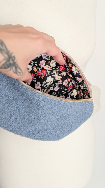 Kuschelige Pastell Teddy Bouclé Hipbag Bauchtasche Rose/Blau/Creme