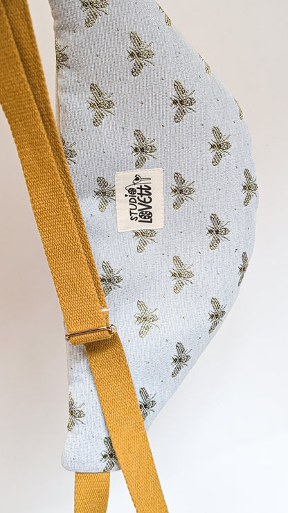 Edle Hipbag Bauchtasche Weiß/Gold Bienen