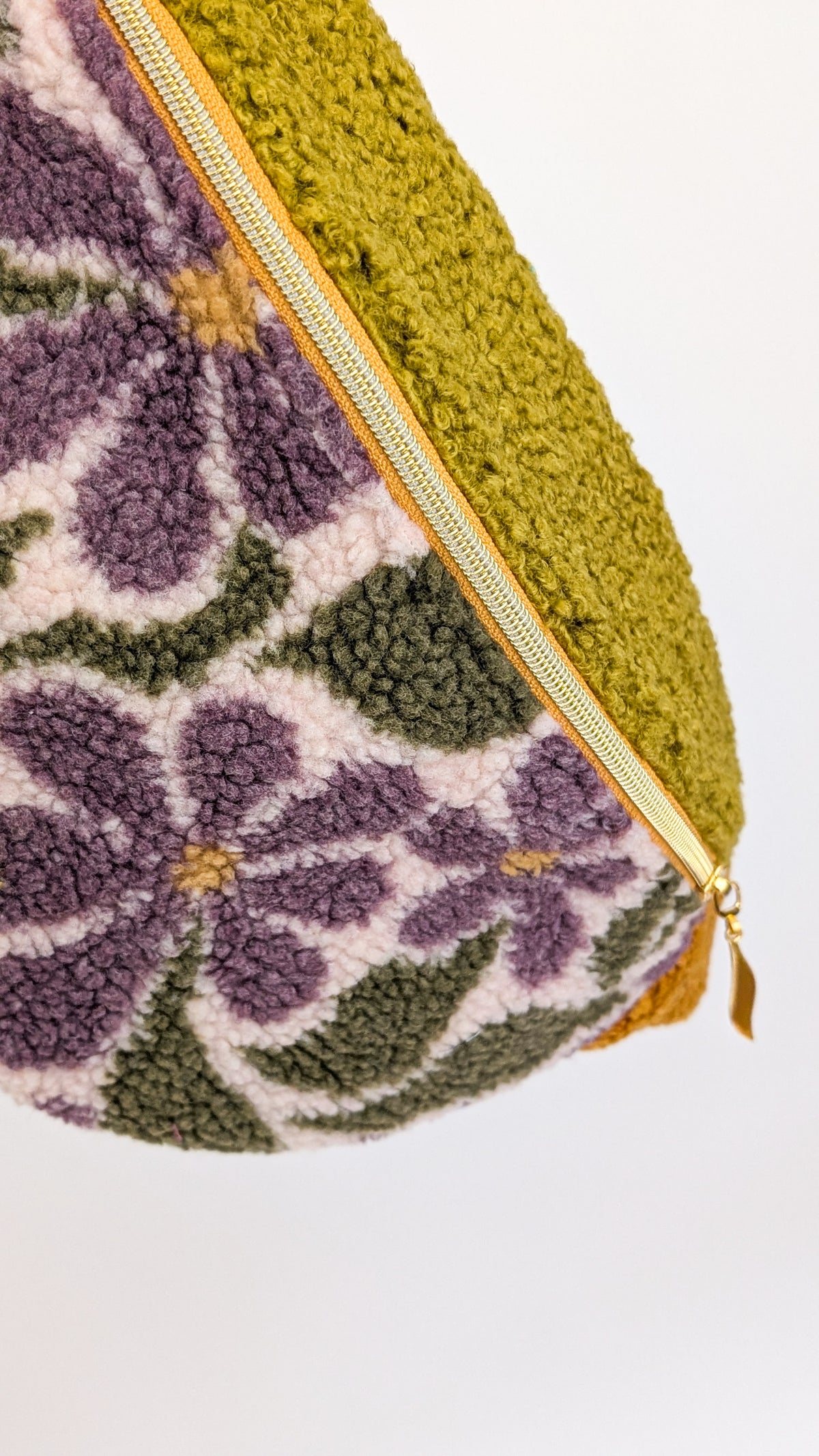 Große XL Umhängetasche Teddy Plüsch Tasche Retro Blumen Lila Grün Curry