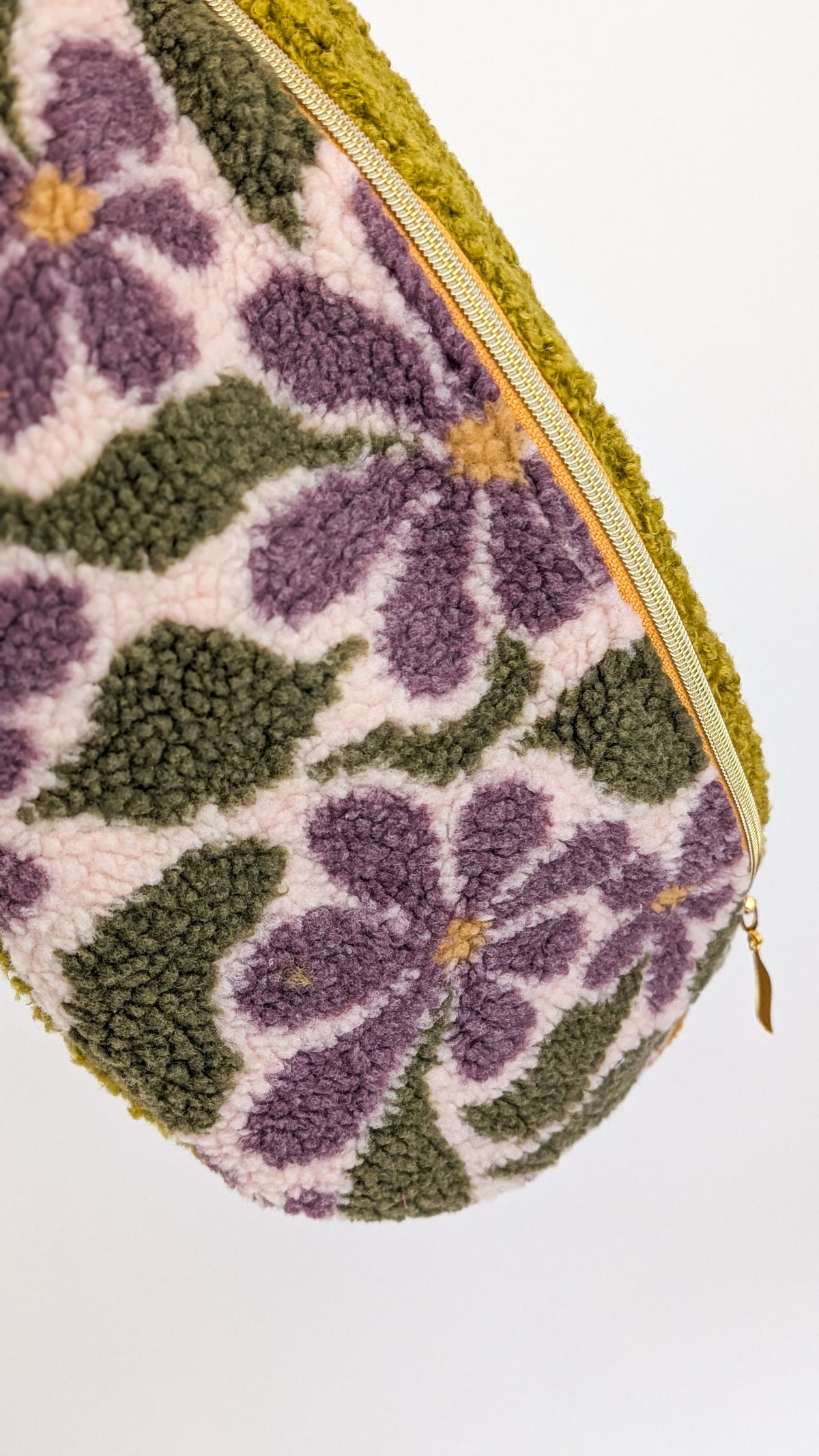 Große XL Umhängetasche Teddy Plüsch Tasche Retro Blumen Lila Grün Curry