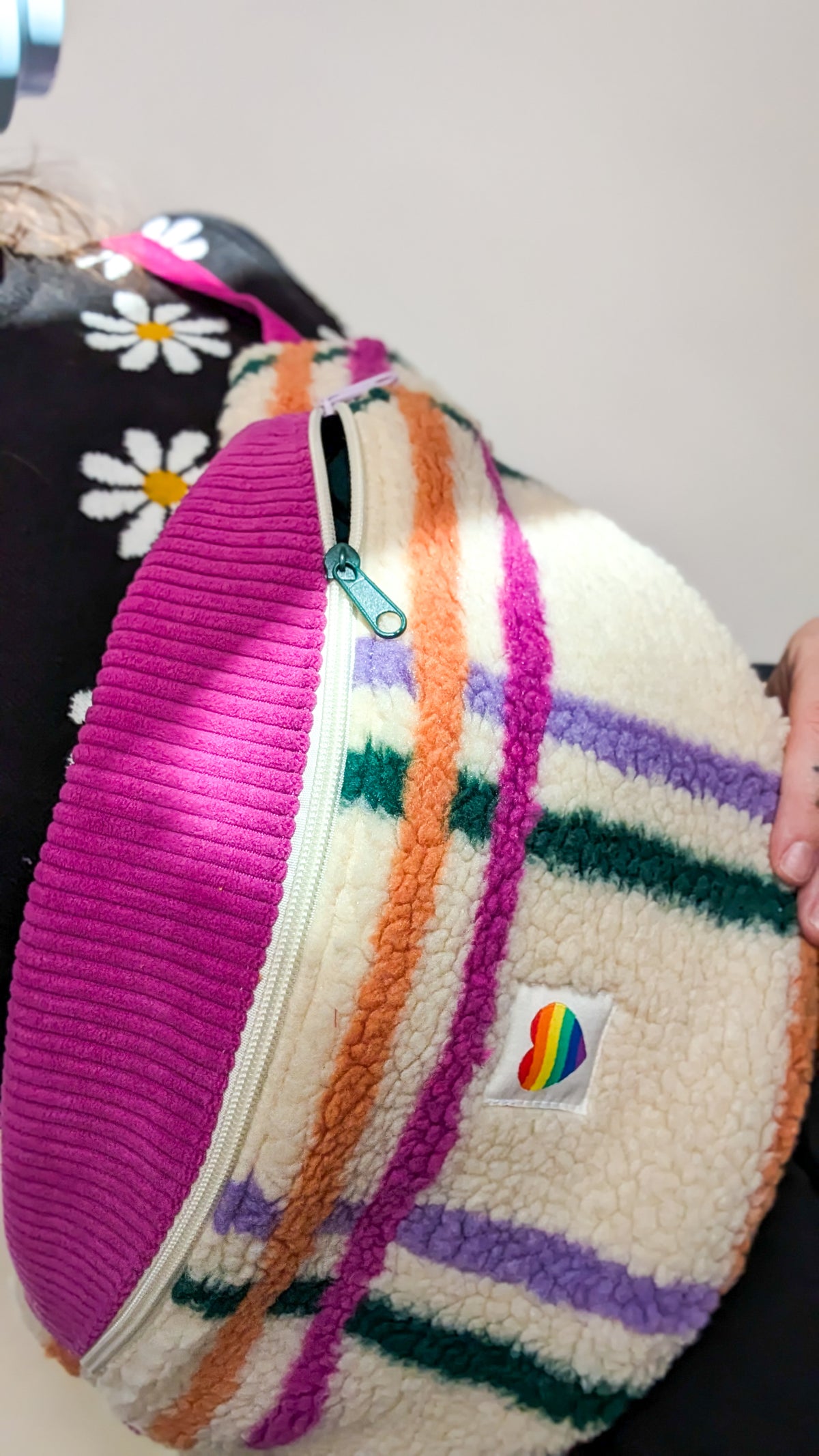 Große XL Umhängetasche Bunte Teddy Plüsch Cord Tasche Kariert Pink Creme Grün Orange