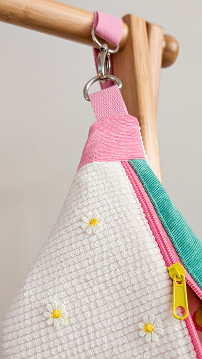More Amore Cord Hipbag Bauchtasche Daisies Pink/Grün/Creme