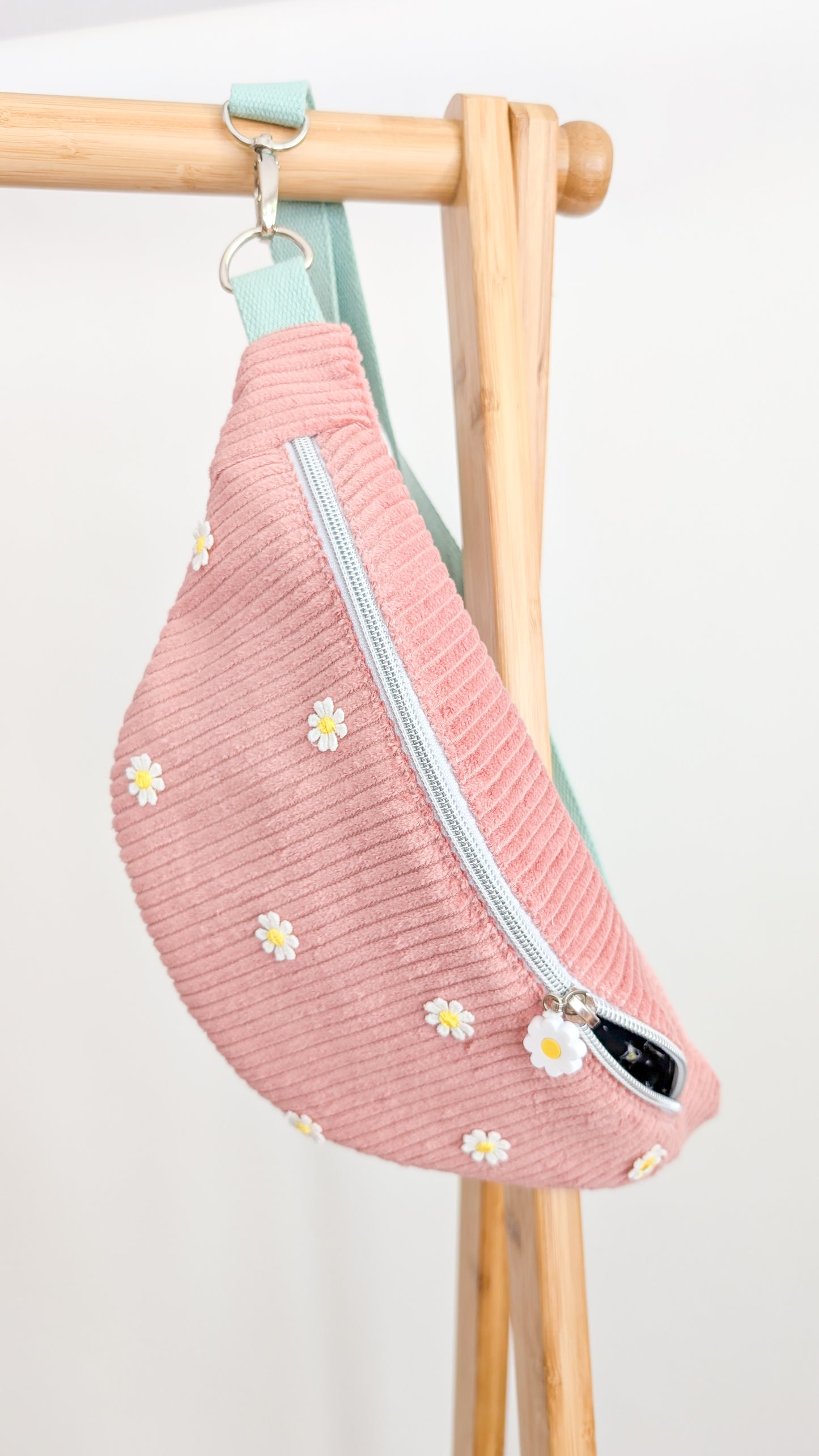 Cord Hipbag Bauchtasche Daisies - Schwarz oder Altrosa