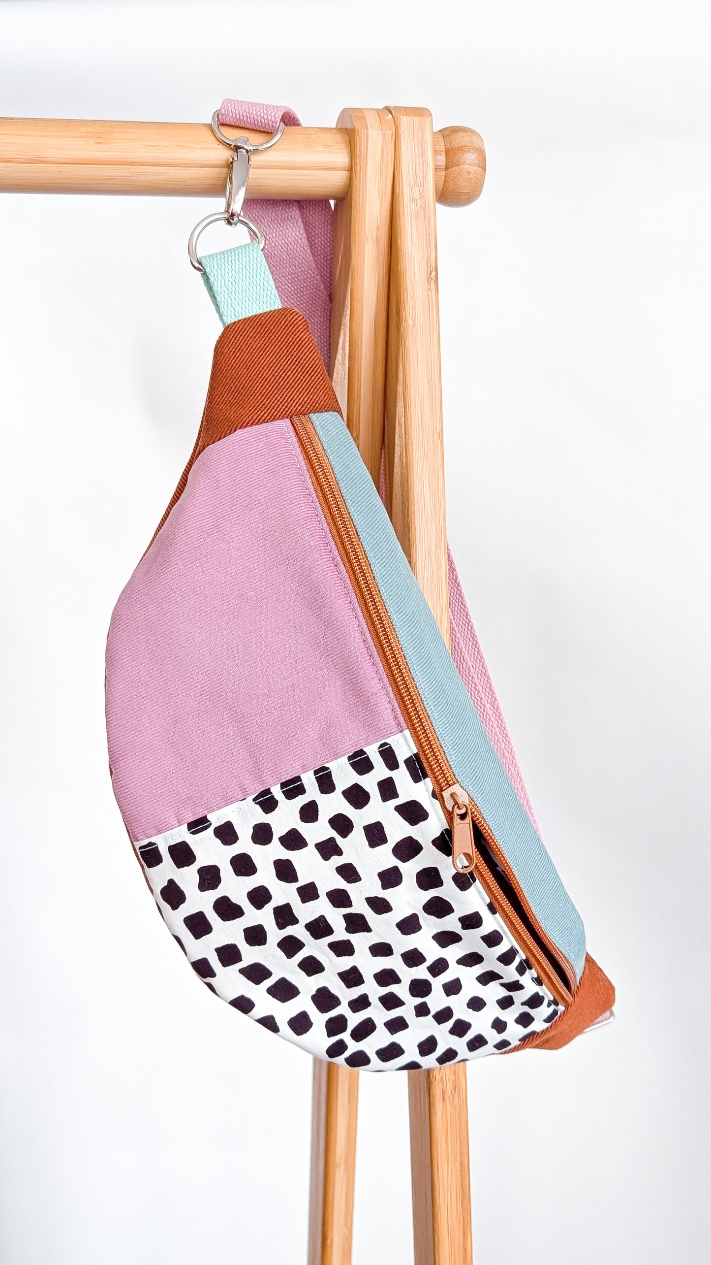 Herbstliche 80s Bauchtasche Cross Body Bag Tupfen Pastell CORD