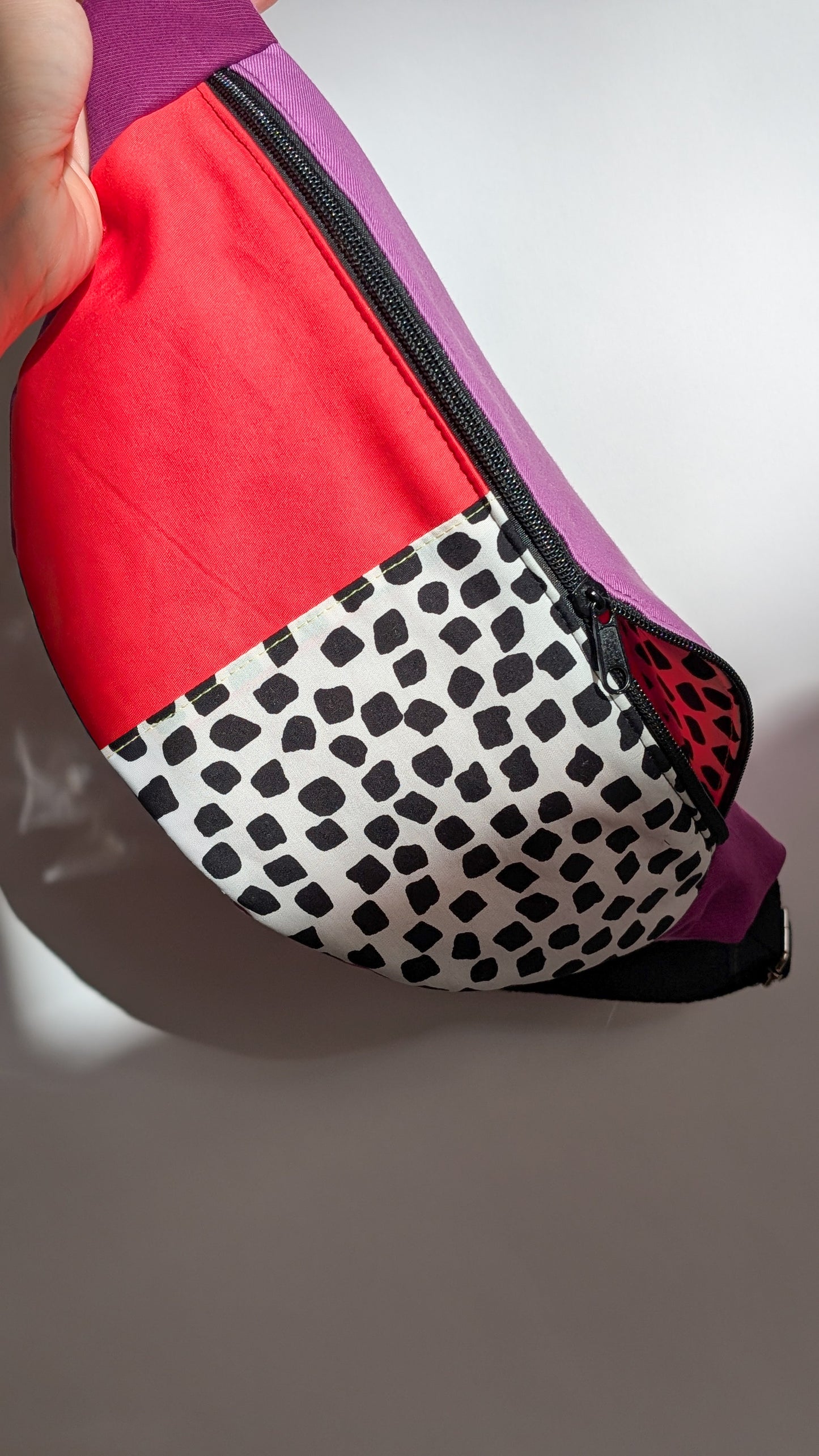 80s Patch Hipbag Bauchtasche Colorblock Cross Body Bag Vibrant Coral & Lavender