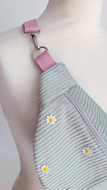 Pastell Cord Hipbag Bauchtasche Daisies - Mint oder Rosa
