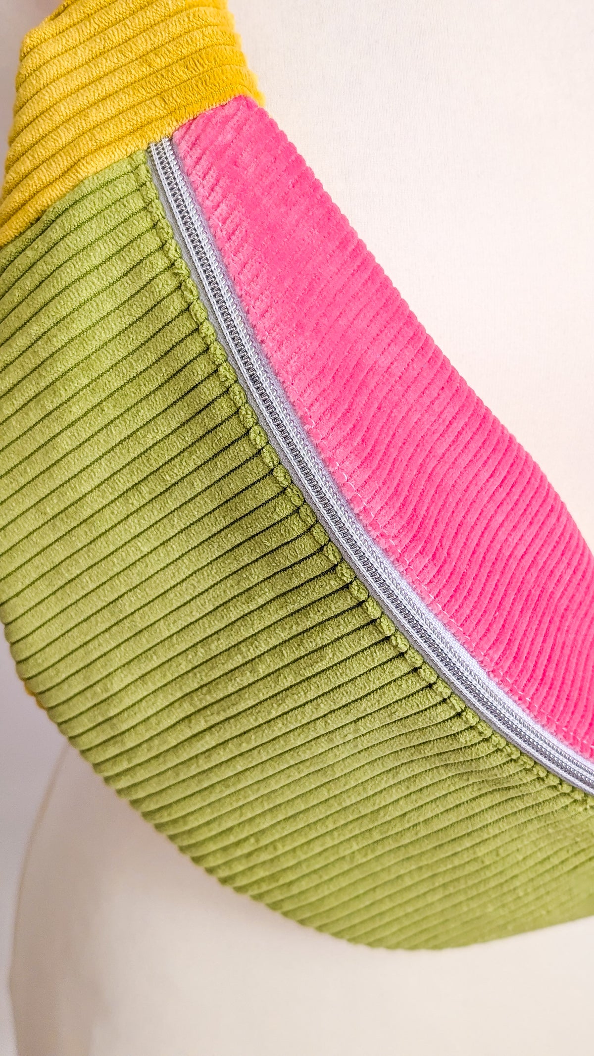 Bunte Colorblocking Cord Bauchtasche Sommer TROPICAL Tucans