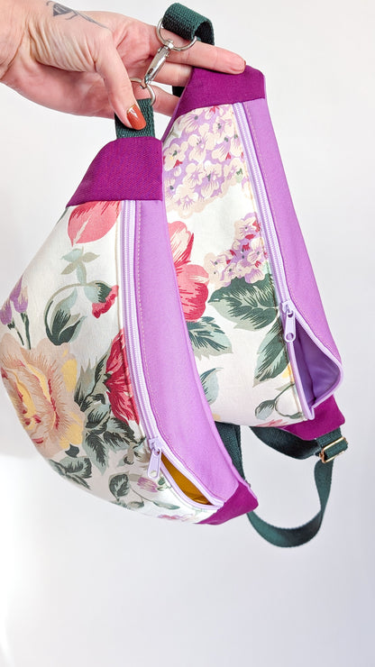 Upcycling Bauchtasche Granny Hipbag Flieder Blumen - 2 Styles