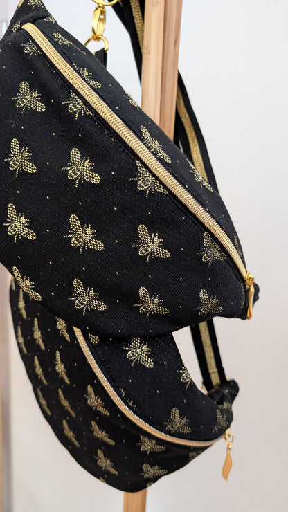 XL Bauchtasche Crossbody Bag Schwarz/Gold Bienen