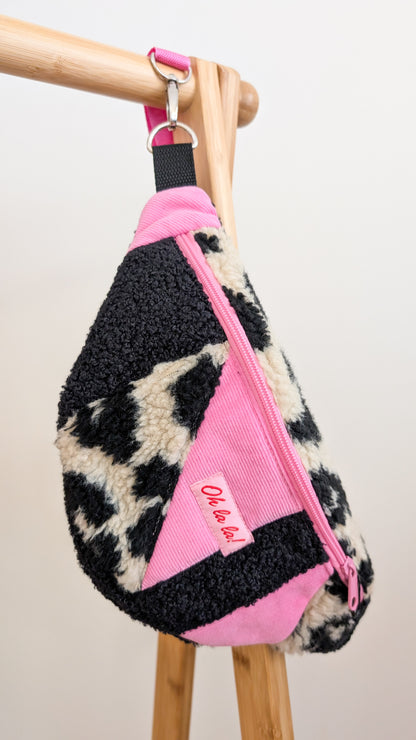 Zero Waste Bauchtasche Leo Plüsch Cord Pink Einzelstück