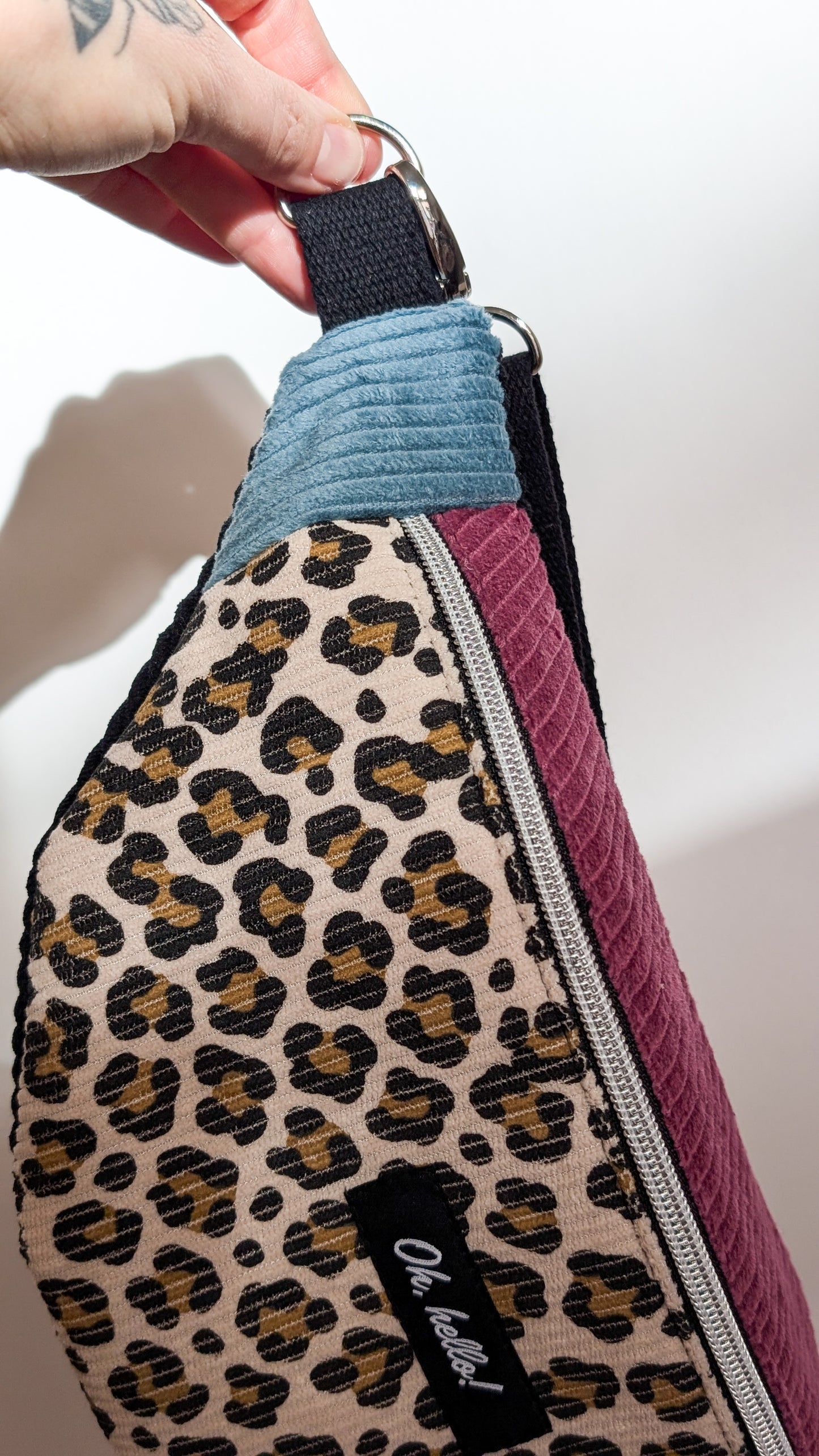 Pastell Color Blocking Cord Bauchtasche Hipbag Umhängetasche Beere LEO #2