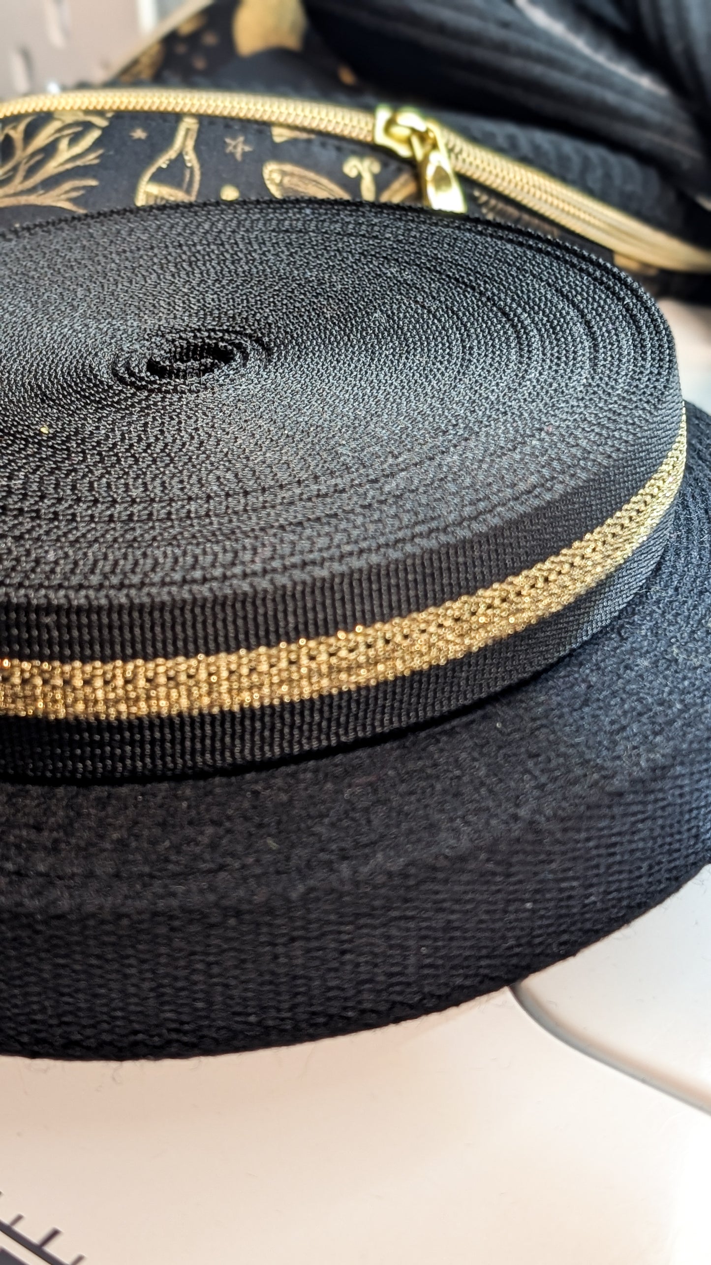 Hipbag Bauchtasche Crossbody Bag Schwarz GOLD Halloween Witch