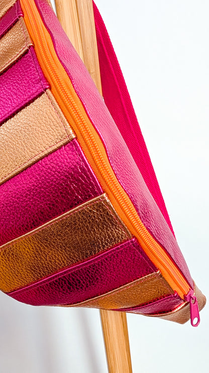 Metallic Hipbag Bauchtasche Kunstleder Streifen Orange/Pink Einzelstück
