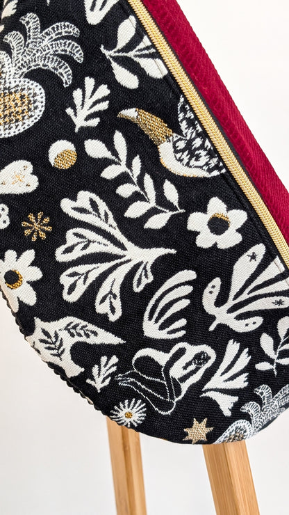 Große XL Umhängetasche Folklore Cord Schwarz/Weiß/Gold Weinrot