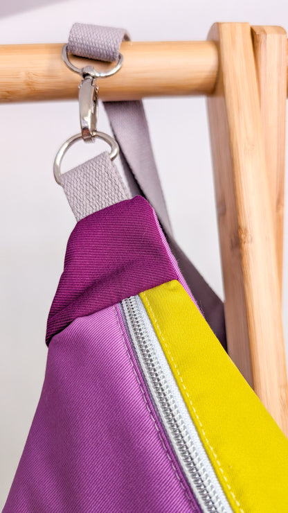 80s Hipbag Bauchtasche Cross Body Bag Tupfen Pastell Lavendel