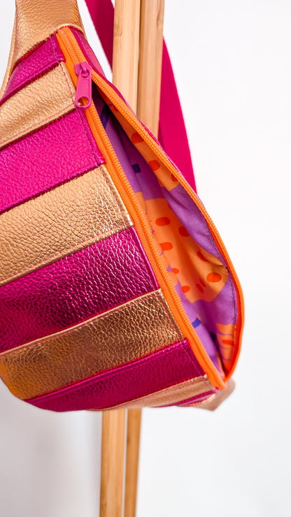 Metallic Hipbag Bauchtasche Kunstleder Streifen Orange/Pink Einzelstück