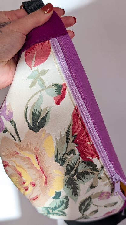Upcycling Bauchtasche Granny Hipbag Flieder Blumen - 2 Styles
