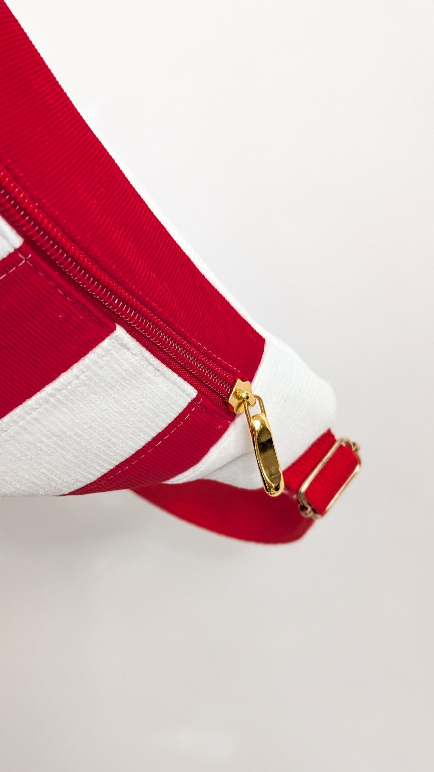 Weihnachten Hipbag Streifen Bauchtasche Patchwork Tasche Rot/Weiß LIMITIERT