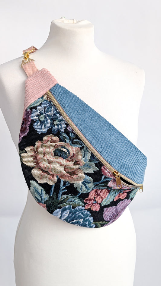 Große XL Pastell Crossbody Bag Gobelin Vintage Blumen & Cord