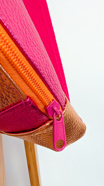 Metallic Hipbag Bauchtasche Kunstleder Streifen Orange/Pink Einzelstück