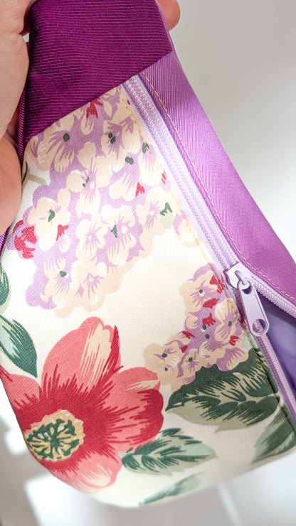 Upcycling Bauchtasche Granny Hipbag Flieder Blumen - 2 Styles