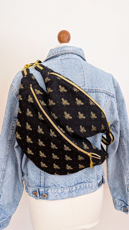 XL Bauchtasche Crossbody Bag Schwarz/Gold Bienen